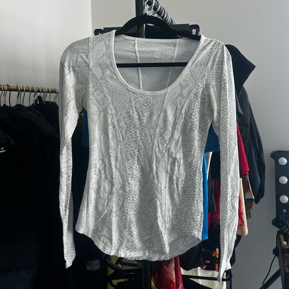 LULULEMON DESERT SNAKE LONG SLEEVE - Picture 3 of 3
